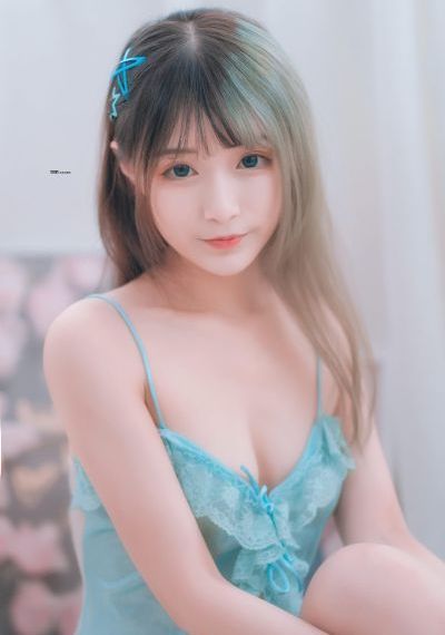 年轻的小婊3韩剧中文版…