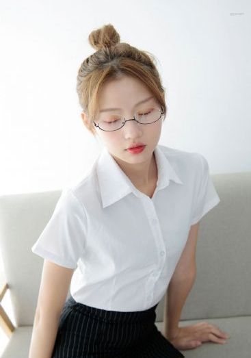 两腿之间在线观看